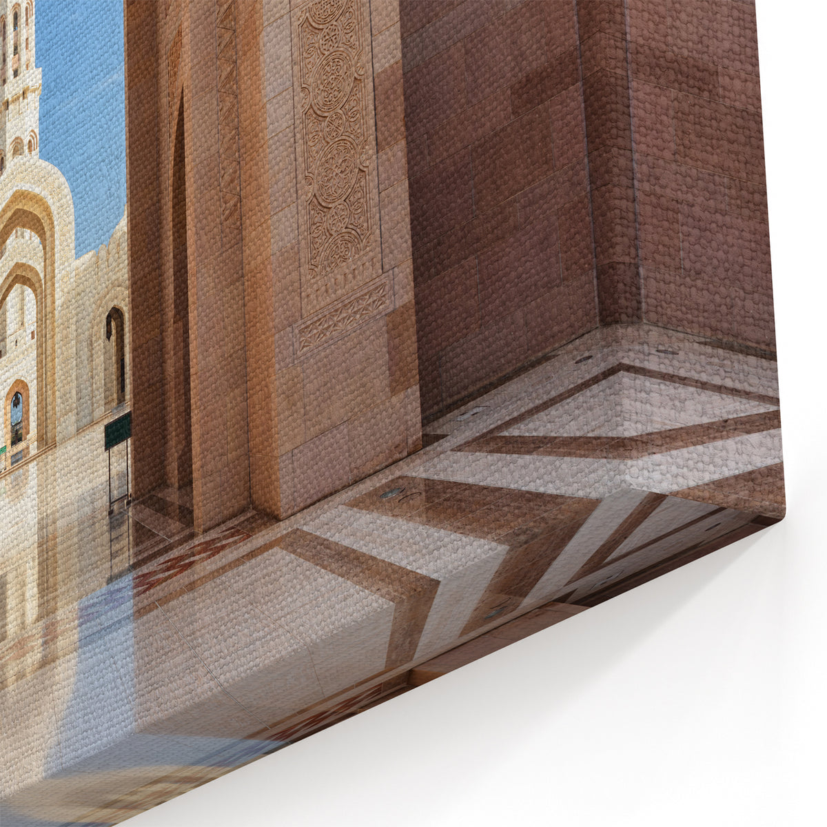 Grand Mosque Minaret Oman Wall Art – Elegant Middle Eastern Architecture Print