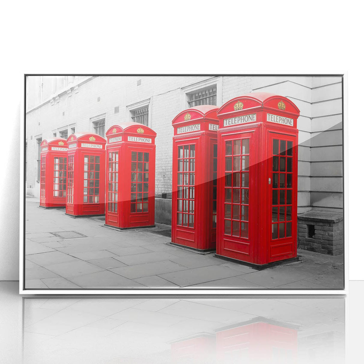 Metropolitan Photography Art – Iconic London Red Telephone Booths