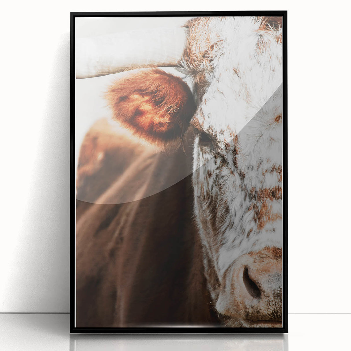 Rustic Cow Close-Up Wall Art – Farmhouse Animal Decor for Cozy Spaces