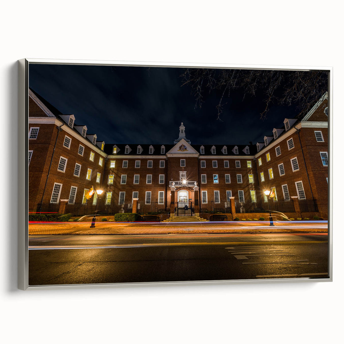Framed canvas featuring a vintage-style landscape art painting of Annapolis, Maryland.