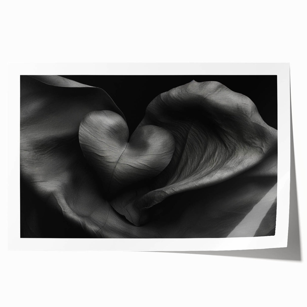 Elegant Black Heart Abstract Bedroom Wall Art – Framed & Canvas