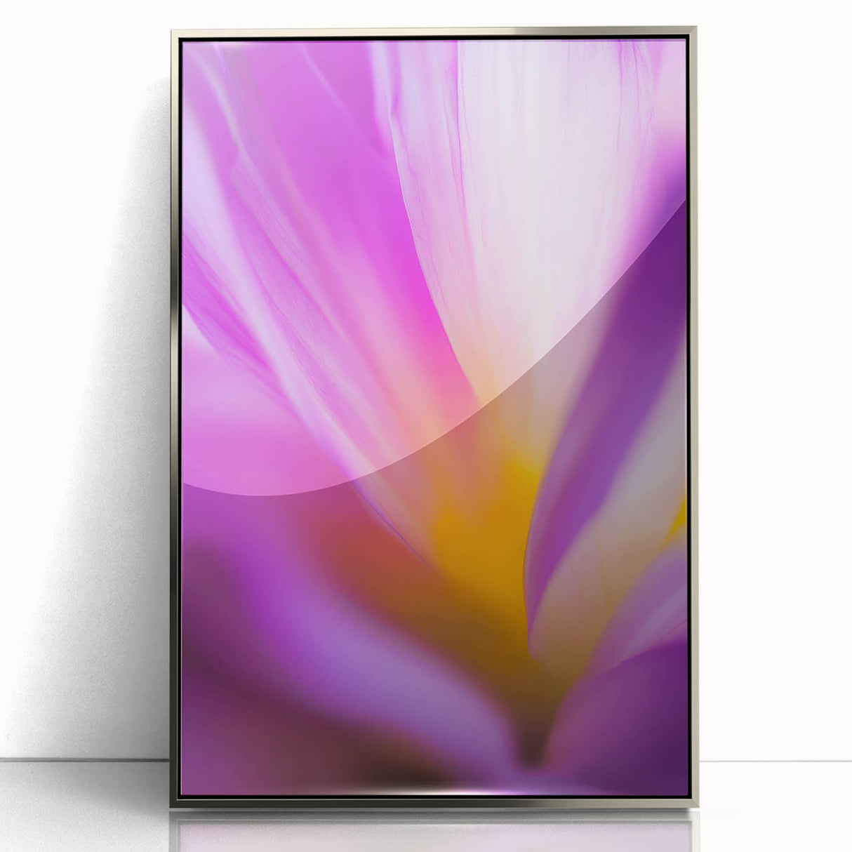 Radiant Petal Pulse – Abstract Floral Glow in Fluid Color Motion