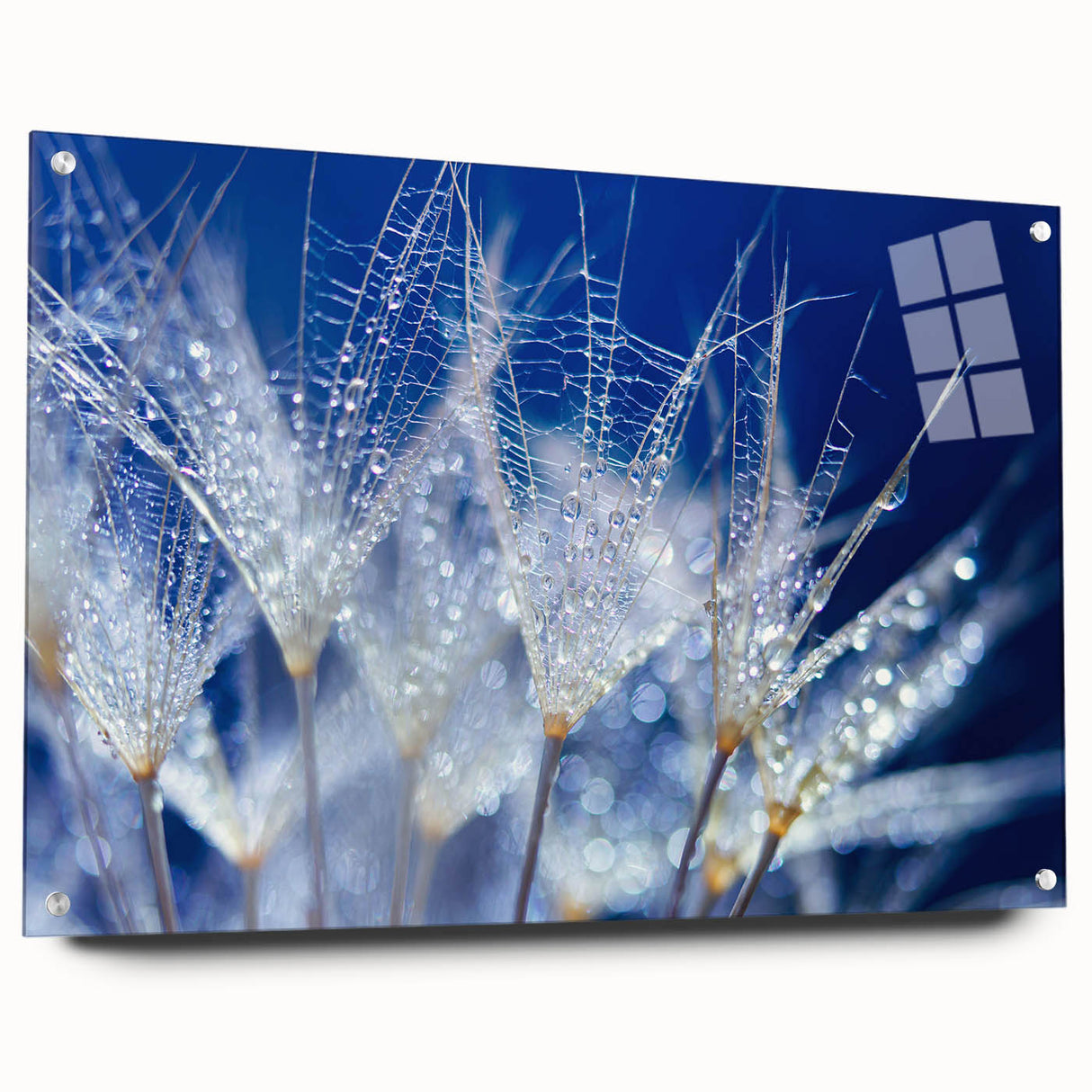 Close-up water design on large acrylic glass, in blue and white tones, ideal for modern bedroom or dining room decor.