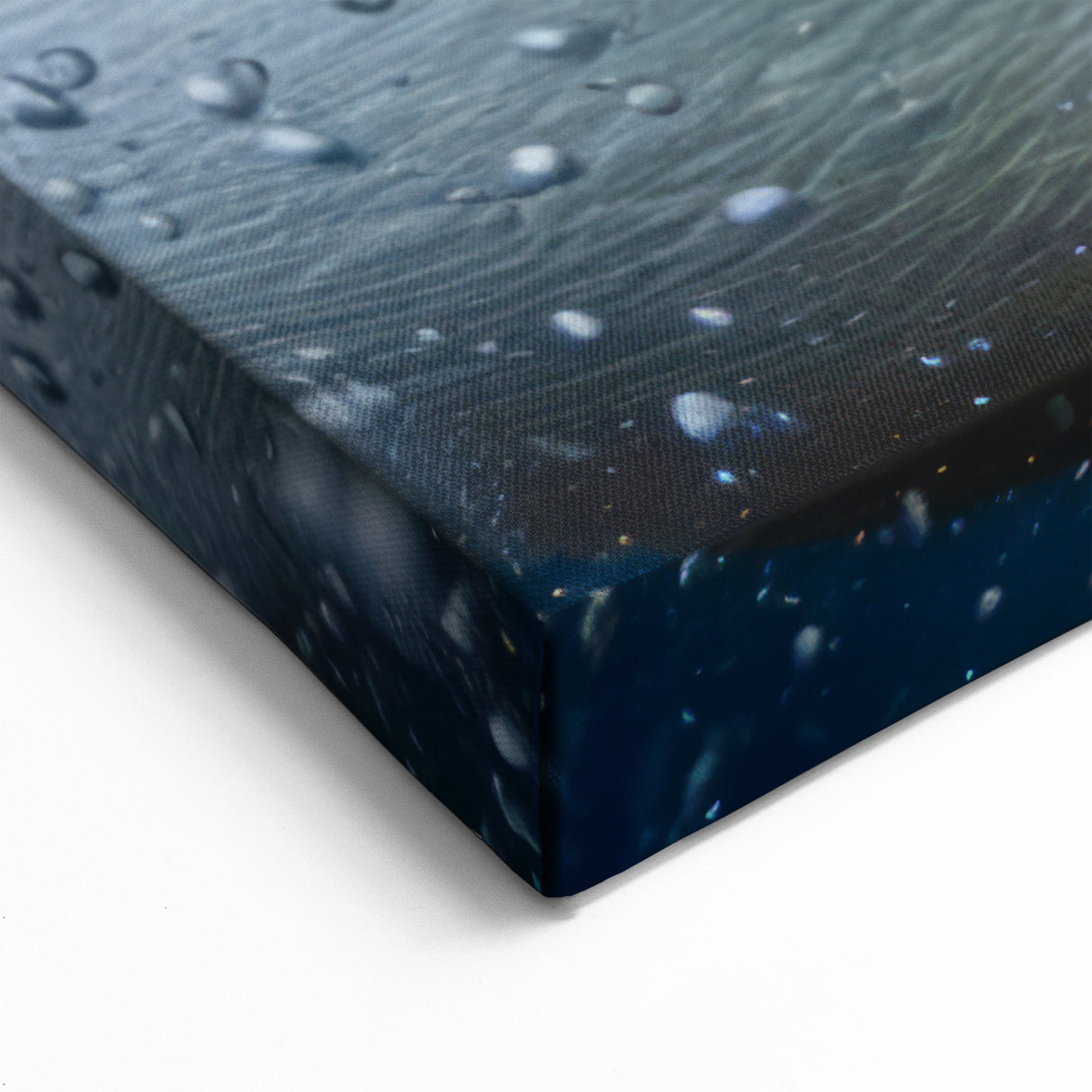 Dynamic Underwater Penguin Art - Vibrant Wildlife Wall Decor Print