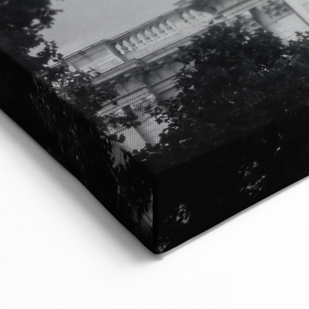 Iconic Cathedral Dome Art – Black & White European Architecture Print