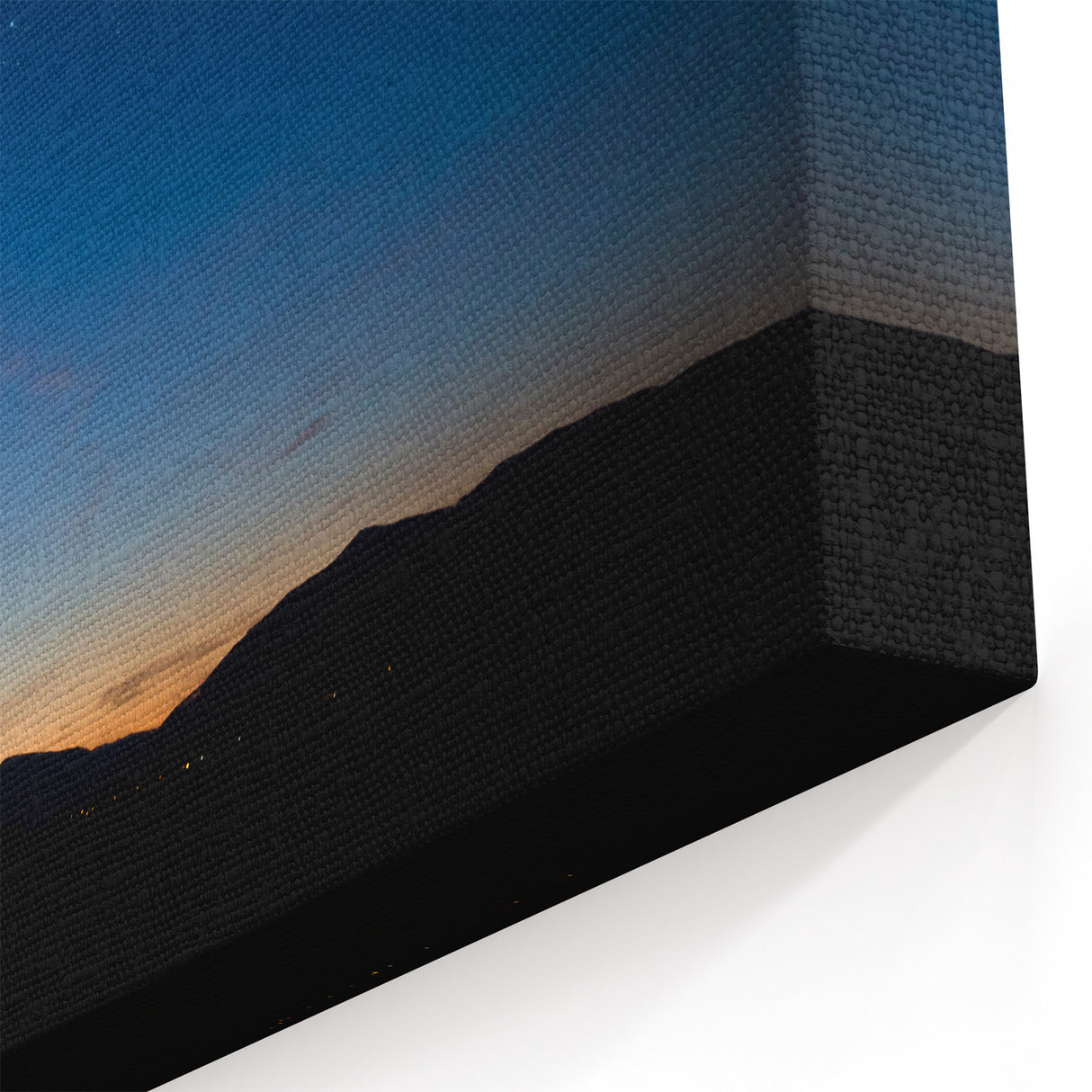 Tranquil Moon Over Horizon – Stunning Celestial Canvas for Home Decor