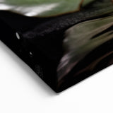 Romantic Red Rose Wall Art – Vibrant Floral Rose Canvas Print for Décor