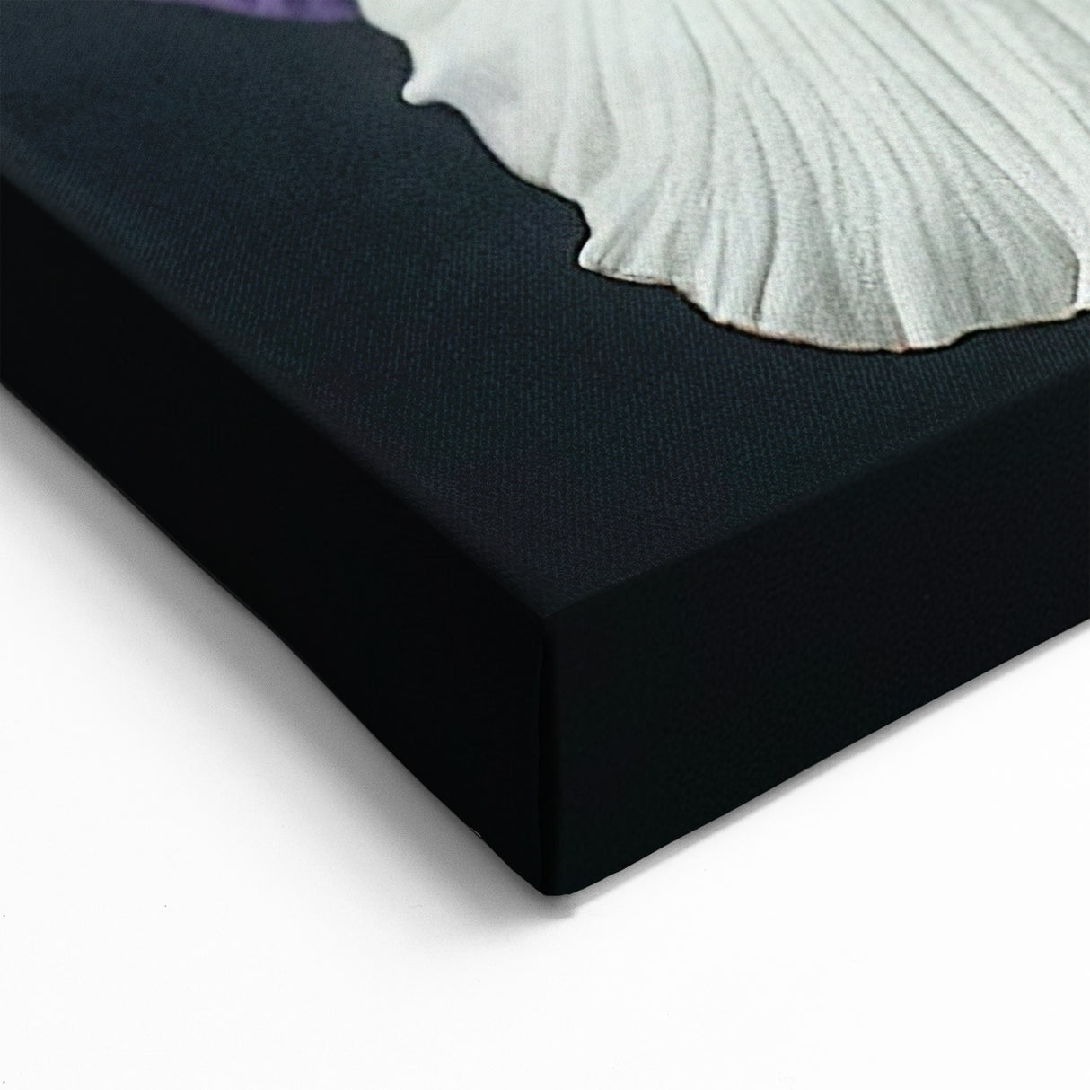 Tropical Flower Art – Elegant Botanical Wall Decor with Purple and White Floral