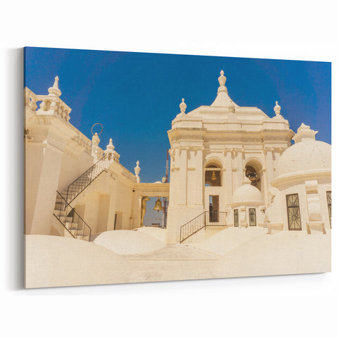 Nicaraguan Bay View Statue - Coastal Landscape Canvas