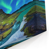 Nordic Wall Art – Aurora Borealis Over Kirkjufell Canvas