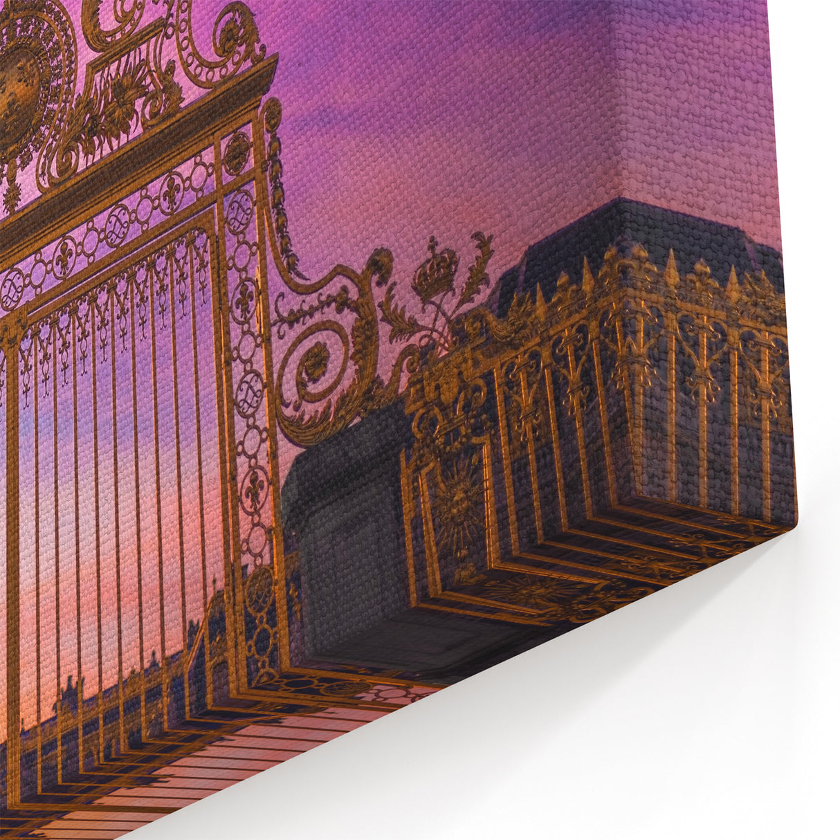 Royal Palace Artwork – Golden Versailles Gate with Sunset Sky Décor