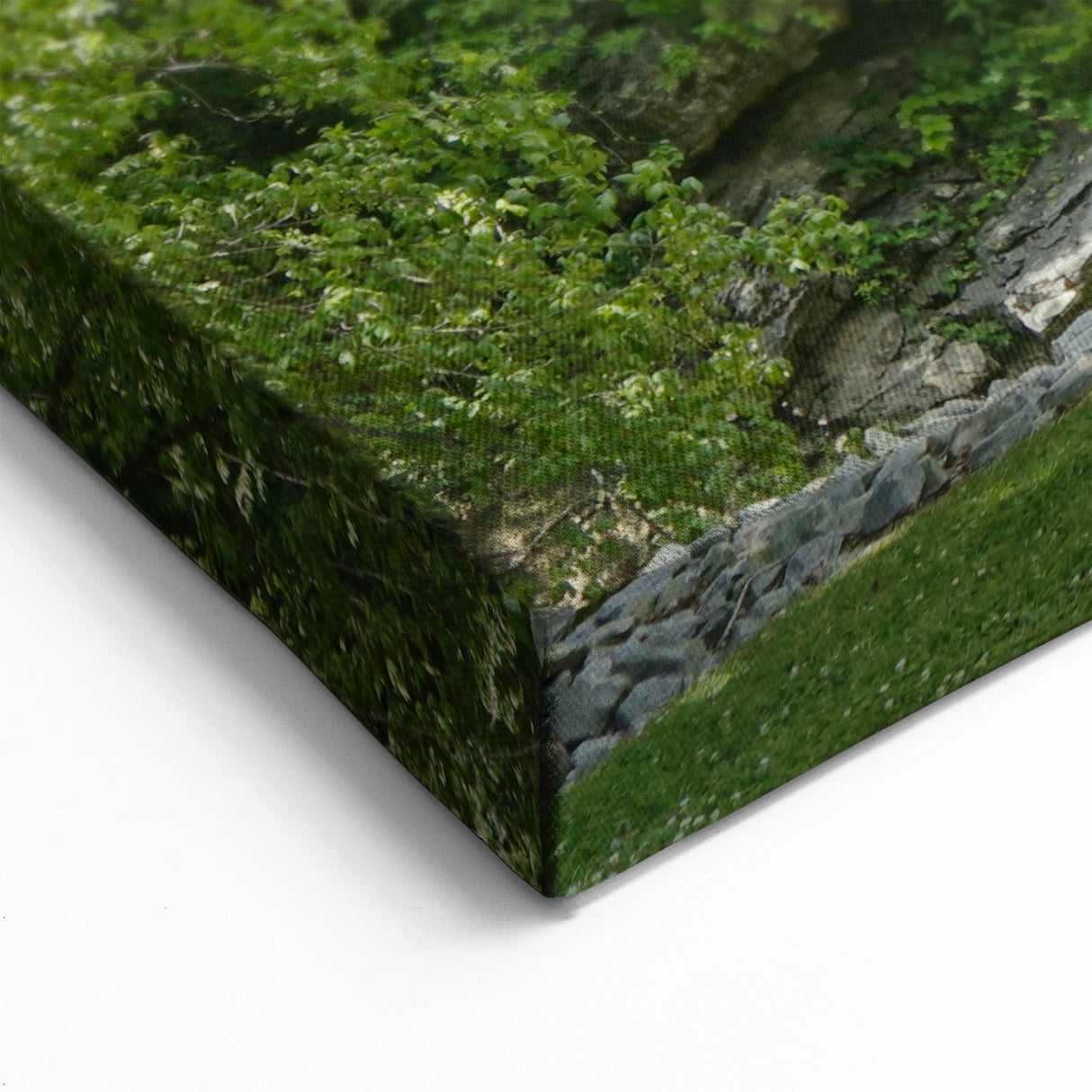 Classic Covered Bridge Wall Art – Green Landscape Canvas & Prints