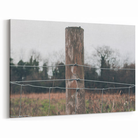 Farmhouse Wall Art: Rustic Fence Post - Country Style Decor