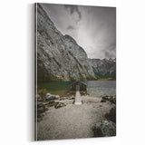 Rustic Lakeside Cabin Wall Art – Farmhouse Decor with Mountain Charm