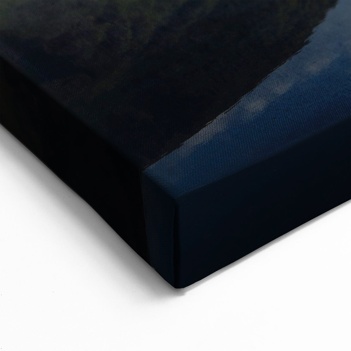 Scotland Wall Art – Scenic Reflection of Kilchurn Castle and Highlands