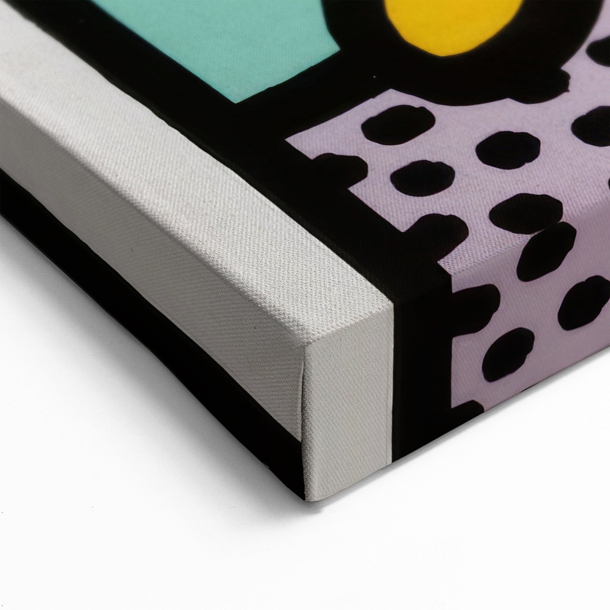 Maximalist Wall Art – Bold Decor with Pop Art-Inspired Figures