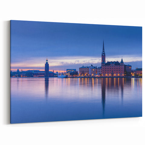 Stockholm Skyline Art – Scenic Twilight Reflections Canvas Print