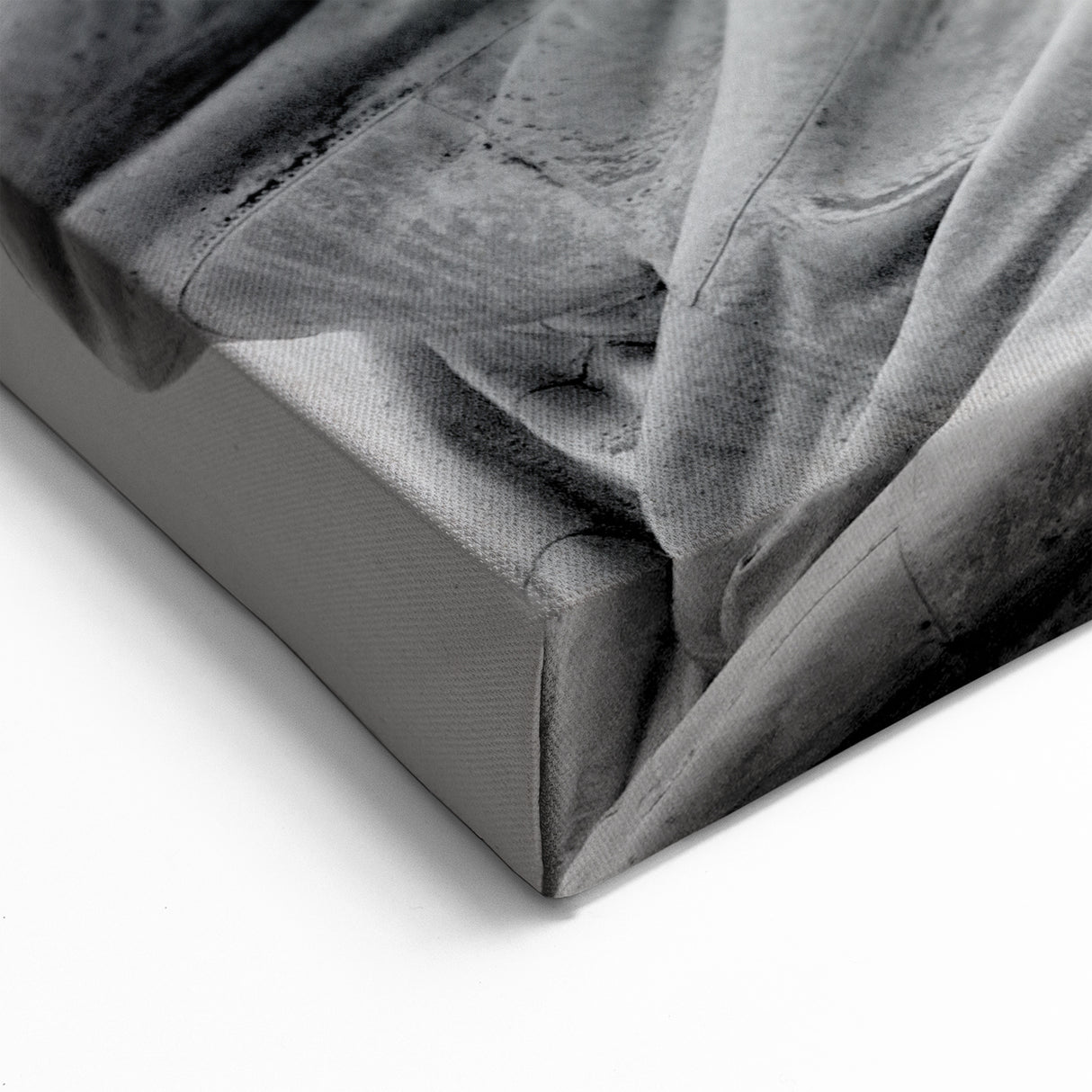 Iconic Statue of Liberty Art - Detailed Close-Up New York City Decor