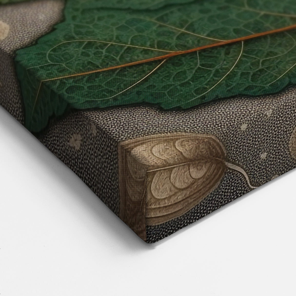 Intricate Green Leaf Art - Nature-Inspired Botanical Wall Decor Print