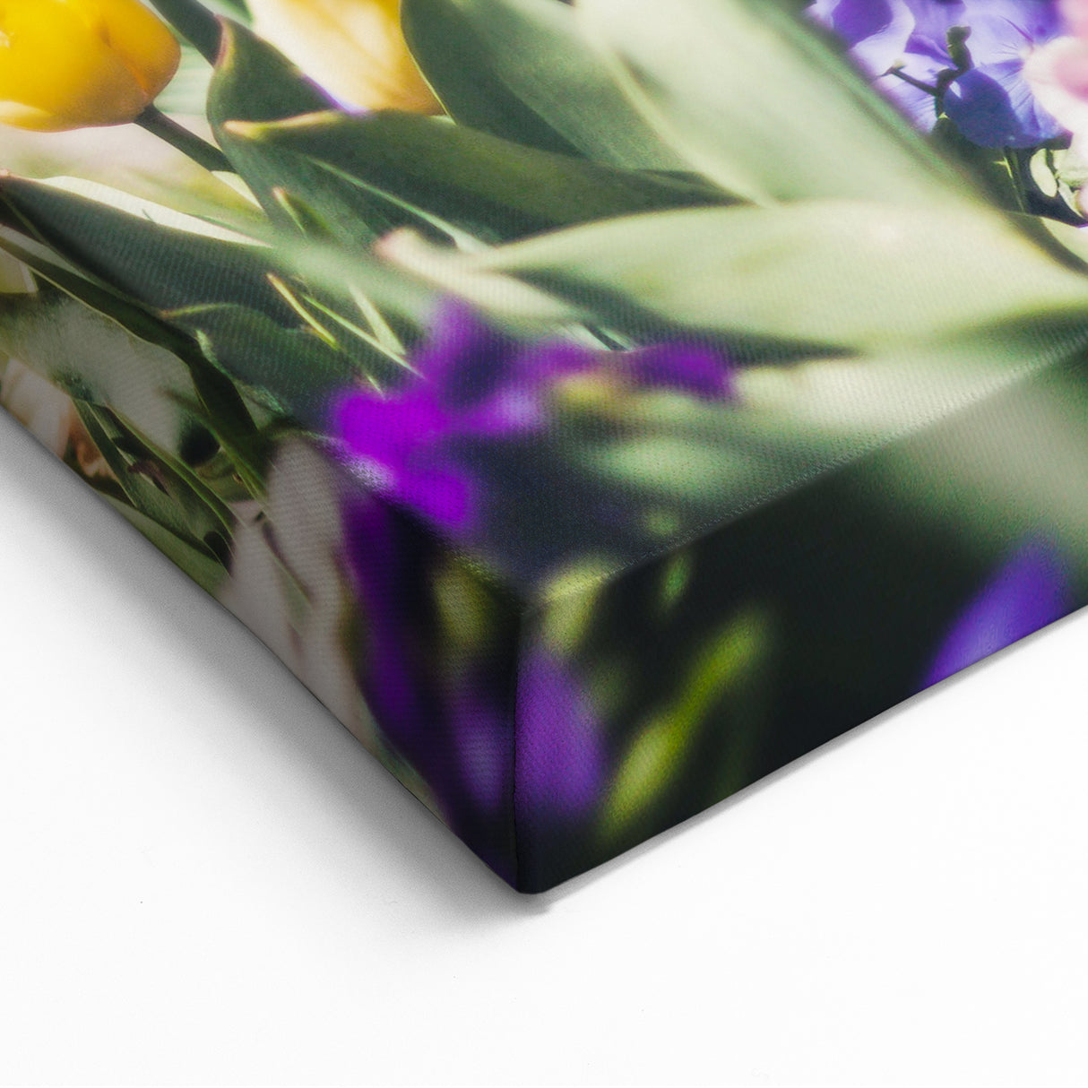 Spring Art Prints – Vibrant Tulip Garden in Bloom Canvas