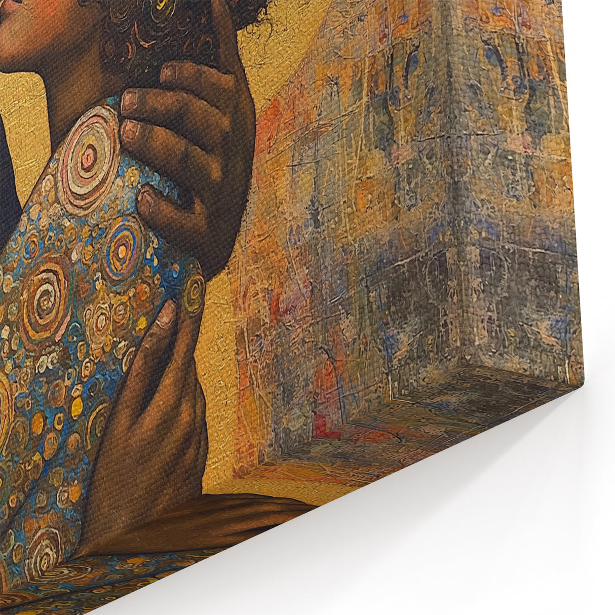 Elegant Figurative Wall Decor – Romantic Golden Embrace Painting