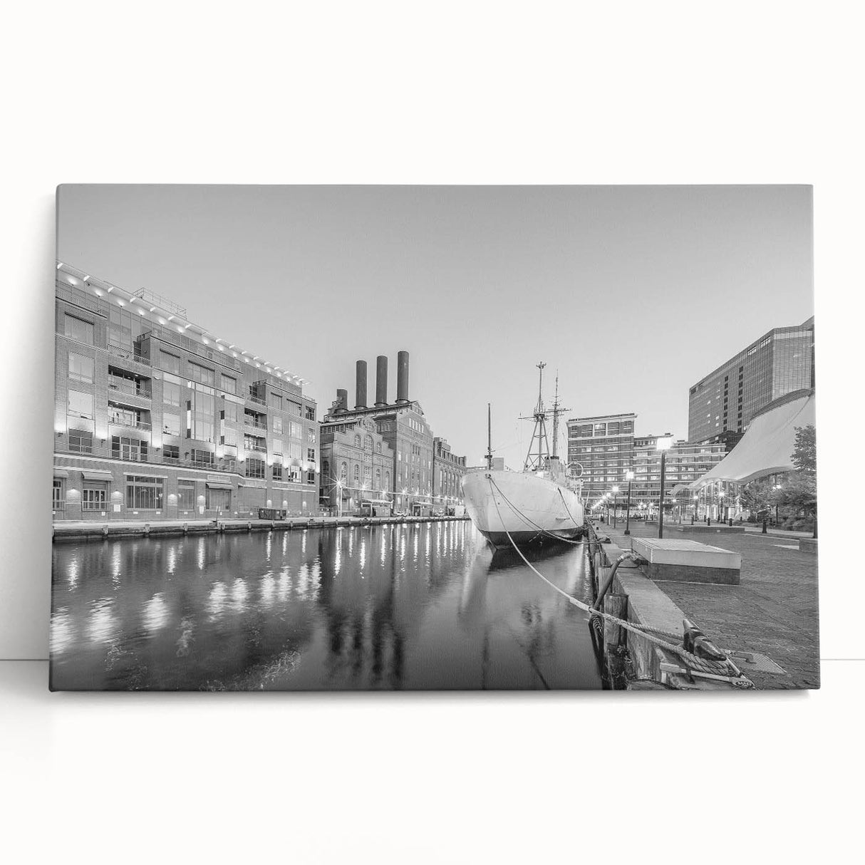 Black and white city skyline print on a large canvas, ideal for kitchen wall art or bedroom ambiance.
