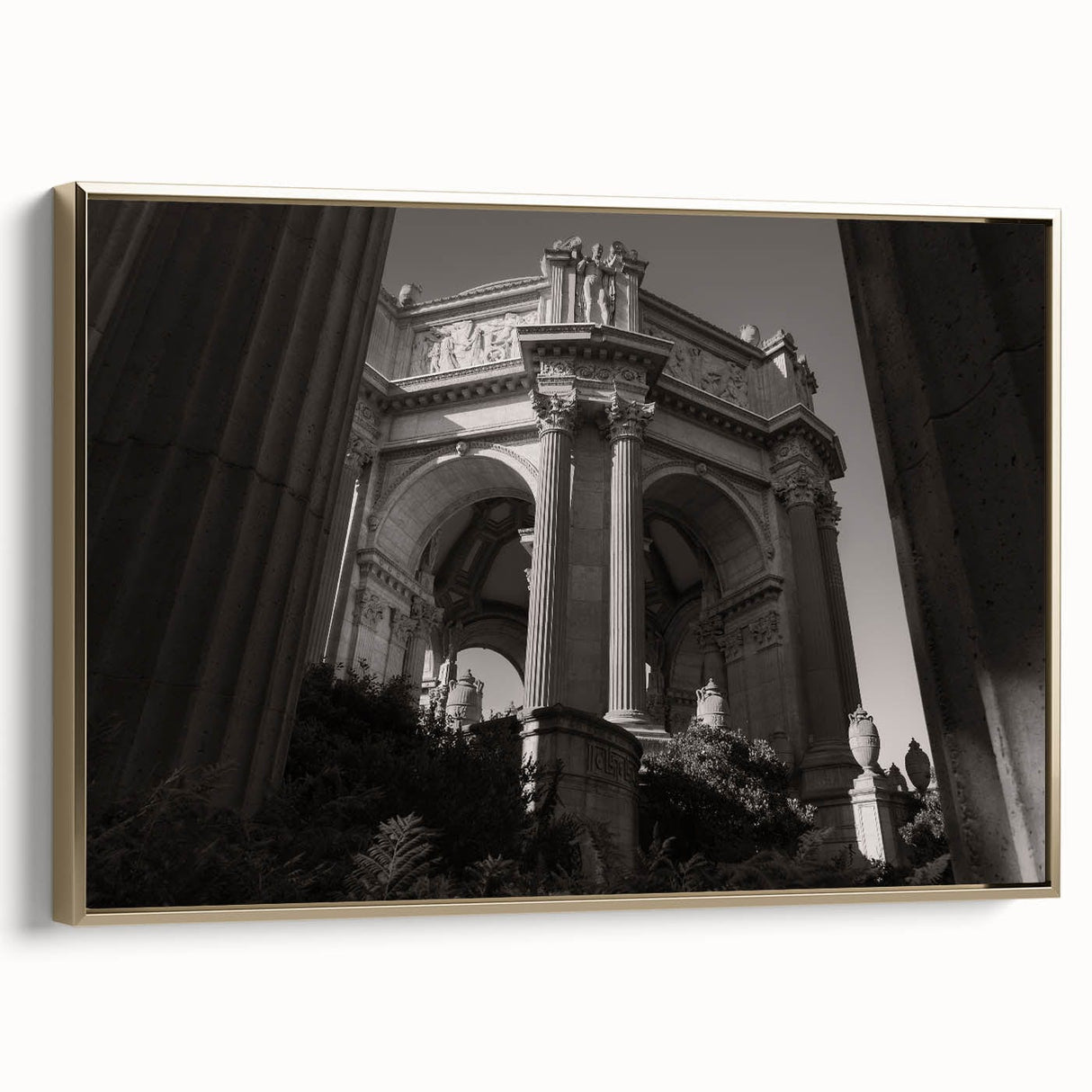 Urban scenery wall art – Elegant classical city architecture print