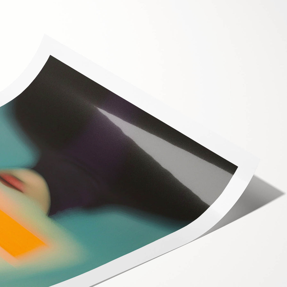 Minimalist Figurative Wall Decor – Modern Abstract Blurred Portrait