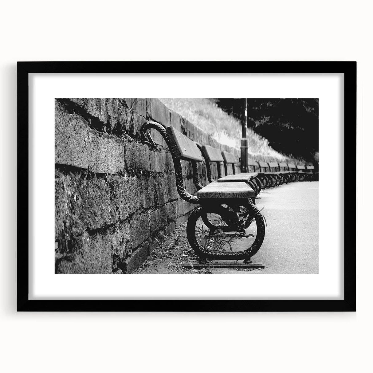 Contemporary Urban Scenery Prints – Vintage Park Bench Art