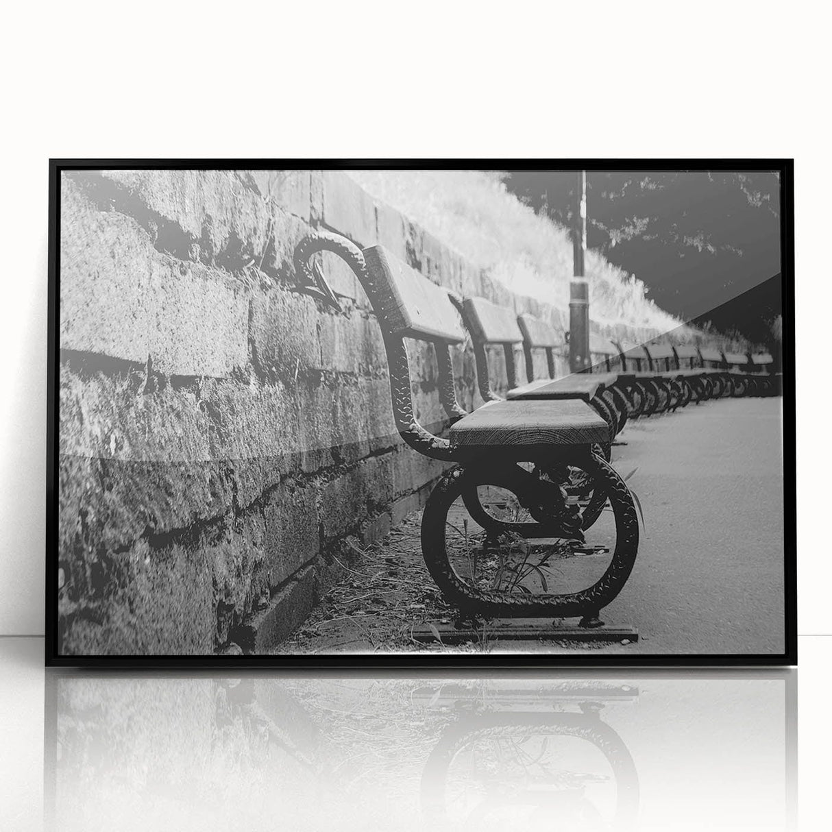 Contemporary Urban Scenery Prints – Vintage Park Bench Art