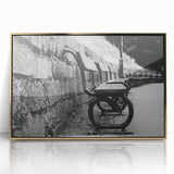 Contemporary Urban Scenery Prints – Vintage Park Bench Art