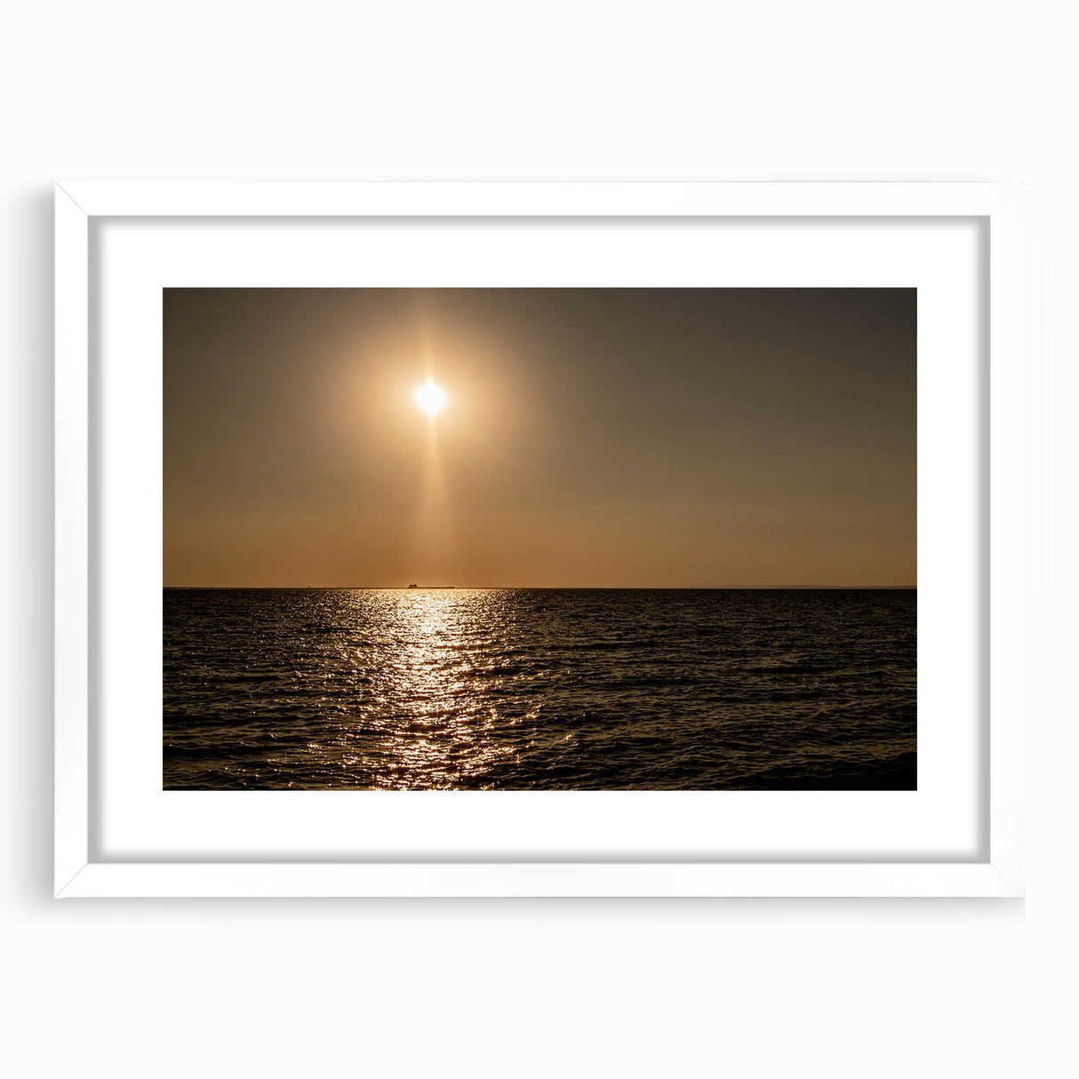 Modern Minimalist Landscape Prints – Golden Sun Over Ocean Horizon