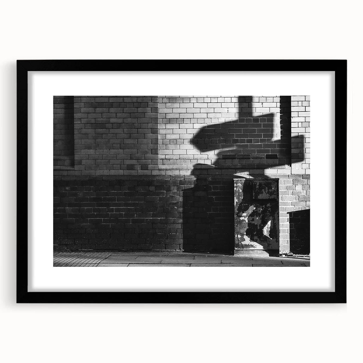 High-Quality Urban Photography Prints – Black & White Wall Art