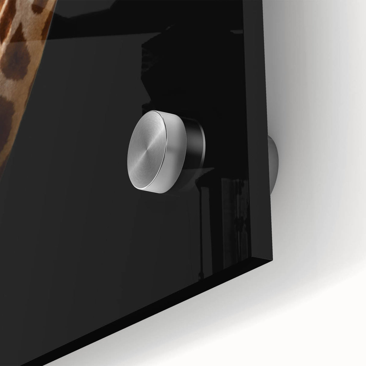Close-up of a vibrant acrylic glass wall art piece featuring a striking giraffe design, showcasing detailed textures and colors that celebrate wildlife aesthetics.