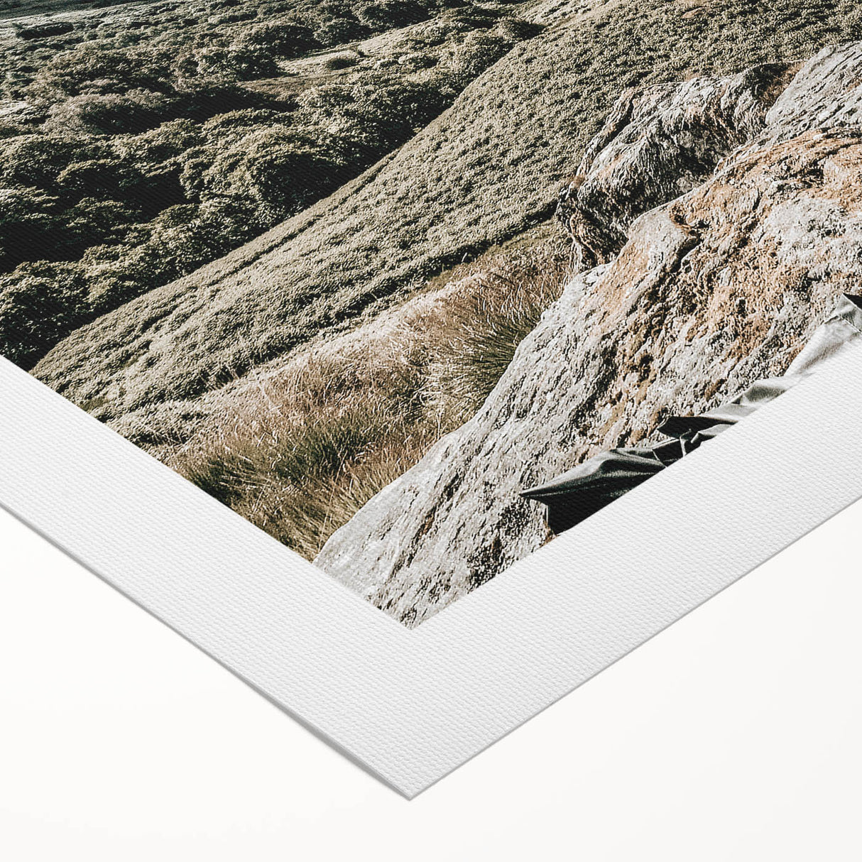 Farmhouse Lake Landscape Art – Rustic Country Style Wall Decor