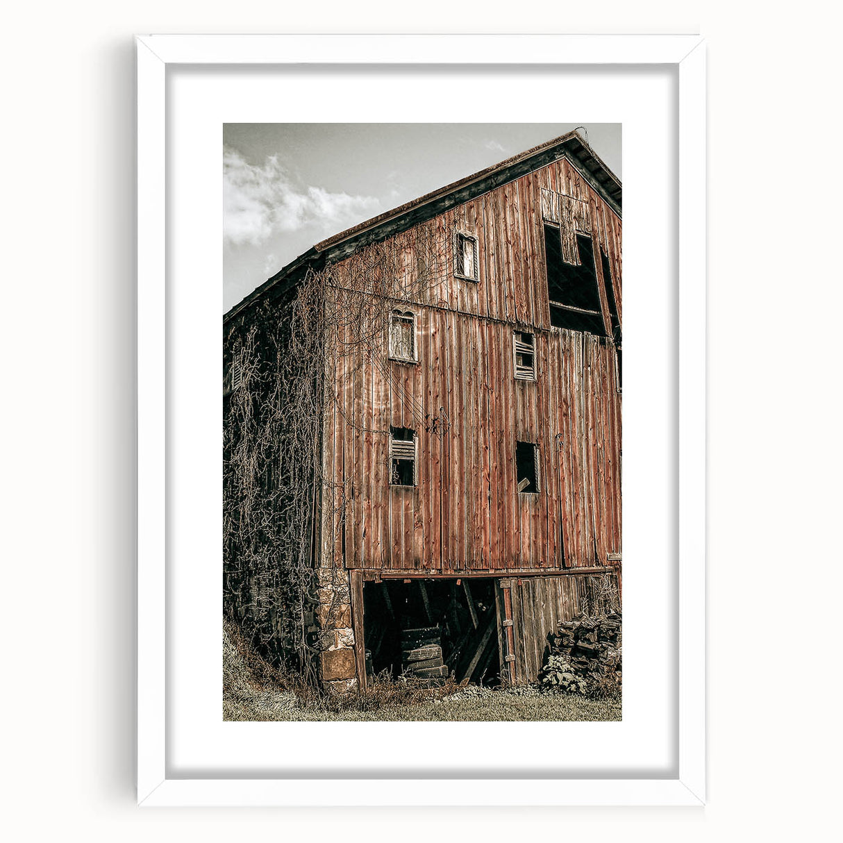 Vintage Farmhouse Wall Art - Rustic Weathered Barn with Wood Accents