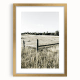 Farmhouse Wall Art - Rustic Country Fence with Vintage Farmhouse Charm