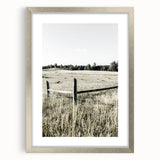 Farmhouse Wall Art - Rustic Country Fence with Vintage Farmhouse Charm