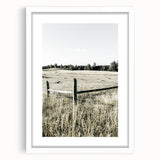 Farmhouse Wall Art - Rustic Country Fence with Vintage Farmhouse Charm