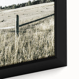 Farmhouse Wall Art - Rustic Country Fence with Vintage Farmhouse Charm