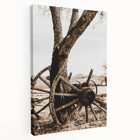 Rustic Farmhouse Wall Art - Antique Wagon Wheel Country Style Decor