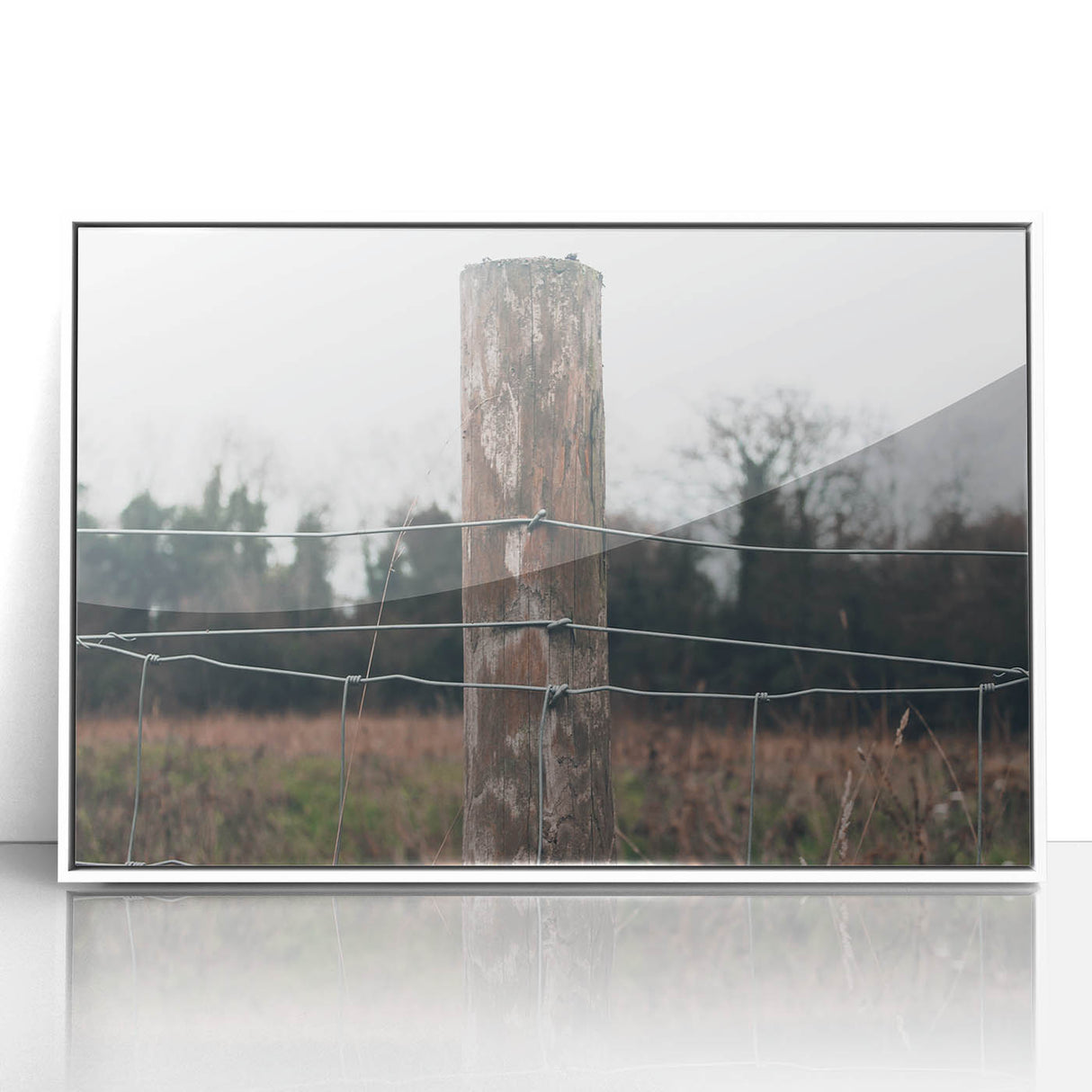 Farmhouse Wall Art: Rustic Fence Post - Country Style Decor