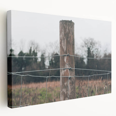 Farmhouse Wall Art: Rustic Fence Post - Country Style Decor