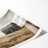 Rustic Farmhouse Wall Art: Abandoned Barn in Field - Country Style Decor