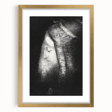 Veiled Elegance Gothic Canvas – Mysterious Lady Gothic Wall Art Decor