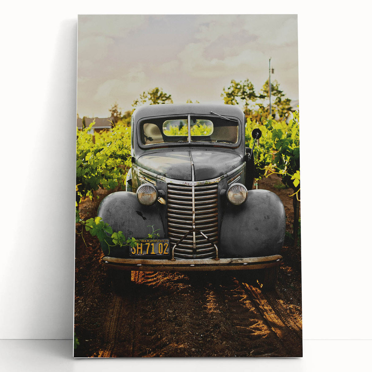 Vintage Car Vineyard Art - Rustic Farmhouse Wall Deco