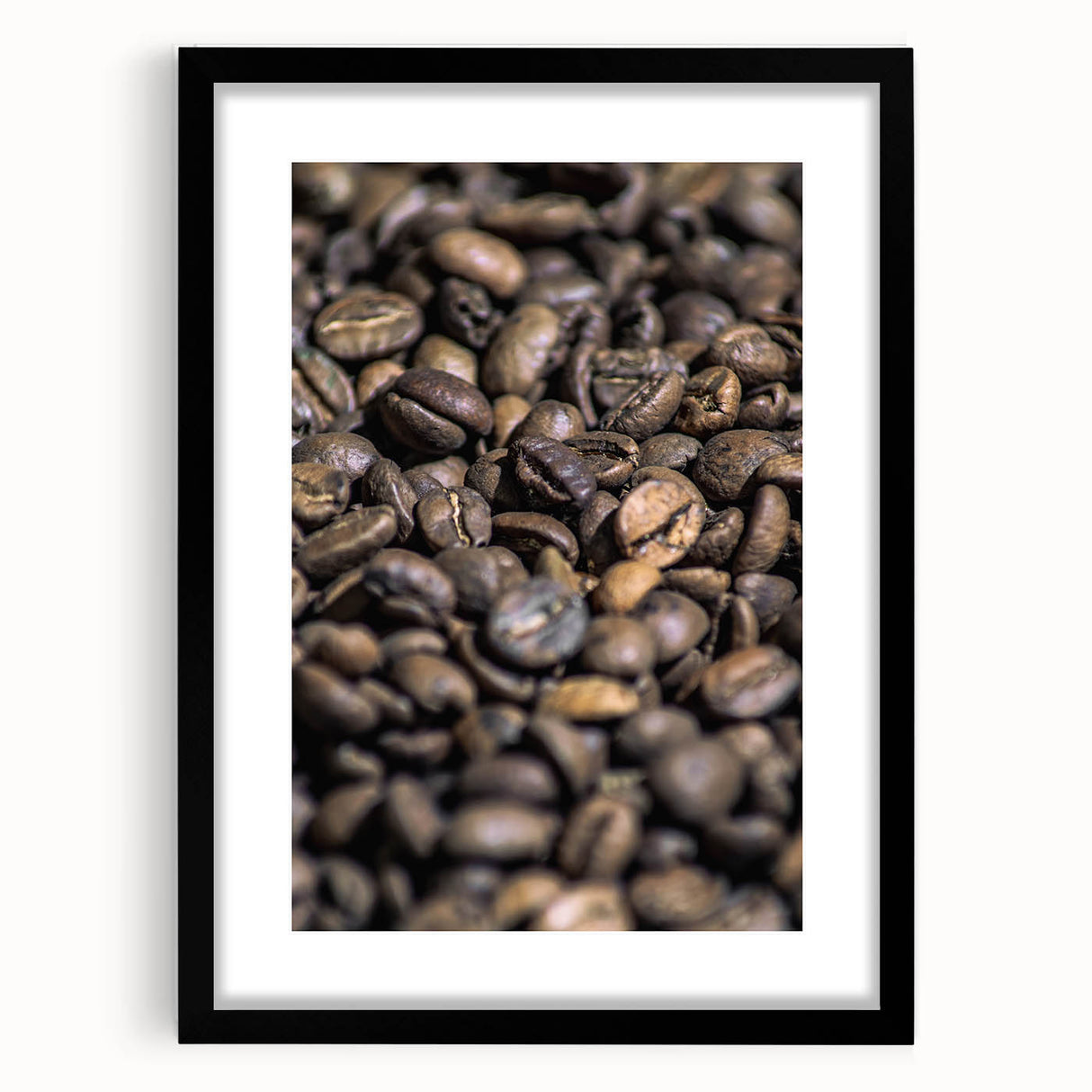 Rustic Wall Art: Coffee Bean Close-Up – Farmhouse Kitchen Decor Print