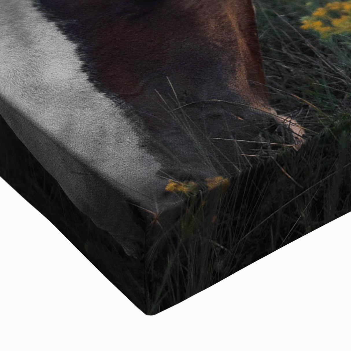 Rustic Grazing Horse Wall Art – Farmhouse Decor with Natural Charm