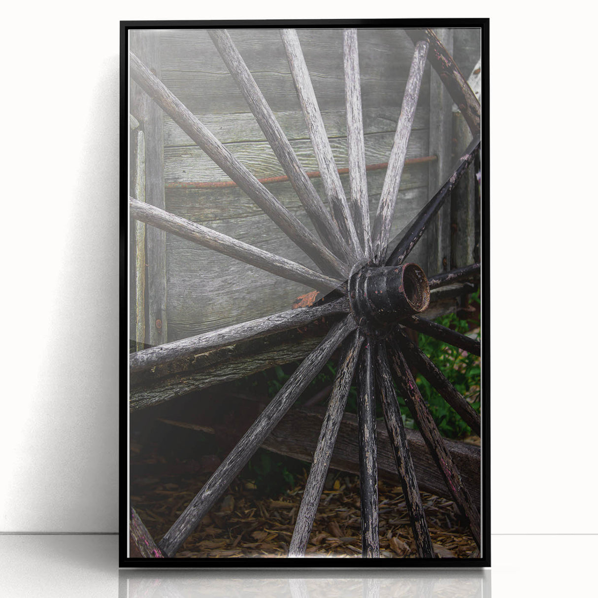 Rustic Farmhouse Art - Vintage Wooden Wagon Wheel Wall Art Decor