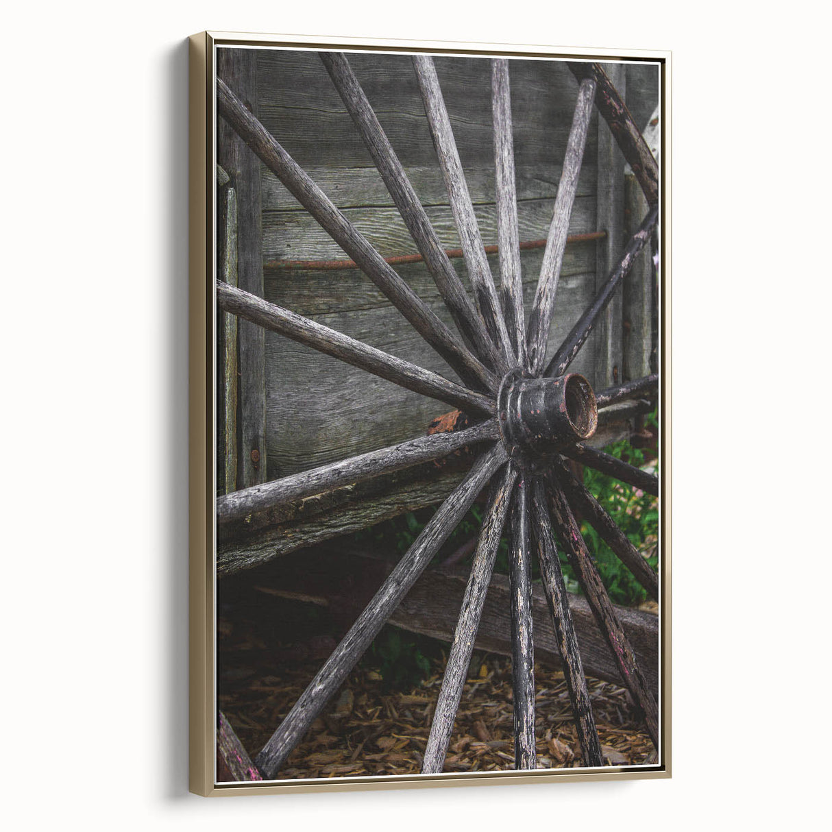 Rustic Farmhouse Art - Vintage Wooden Wagon Wheel Wall Art Decor